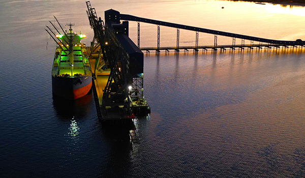 Camion frigorific pentru paleți cu temperatură controlată